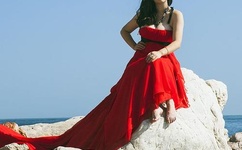 美女图片脱空一点不露app